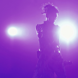 调教小男奴光着小jiji慕宝
