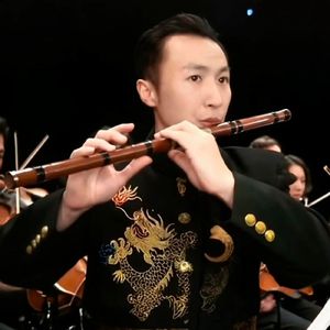 调教小男奴光着小jiji慕宝
